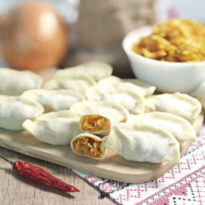 Вареники с жареной капустой  500g